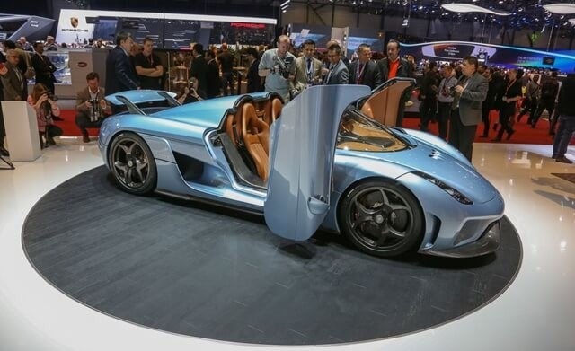 640 koenigsegg regera ra mat