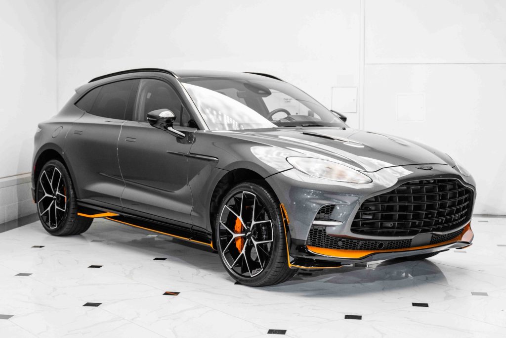 New 2025 Aston Martin DBX 707 2