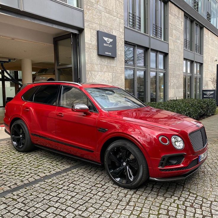 new bentayga ewb 2025 1