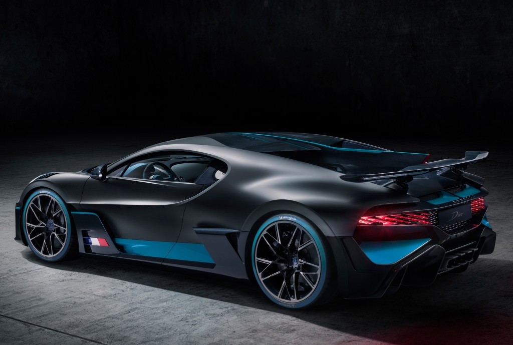 BUGATTI Divo 2025 31