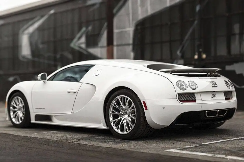 bugatti veyron super sport